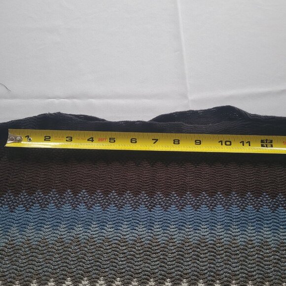 Le Moda Women's Zig Geometric Fringe Multi-colored Poncho (Size: One Size) - Picture 12 of 12